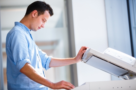 Read more about the article How to Buy a Multifunction Printer in 2021
